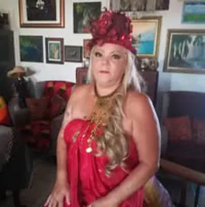 Dorothy Janse Van Vuuren